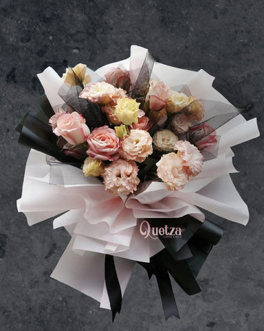 Black Pink Bouquet